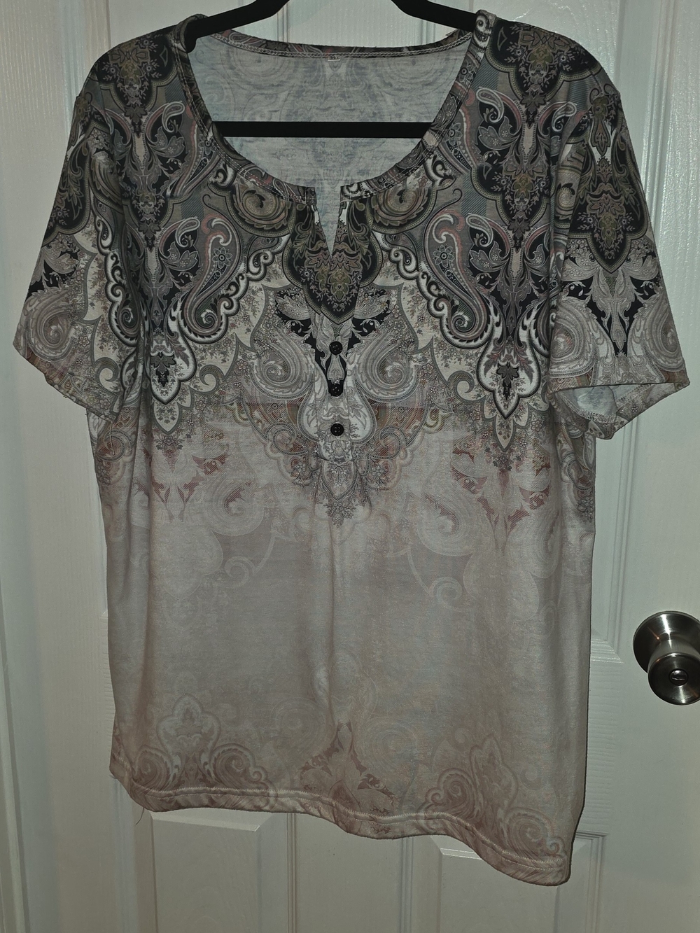 Source Unknown Paisley-Print Short Sleeve Top - Beige Gray
